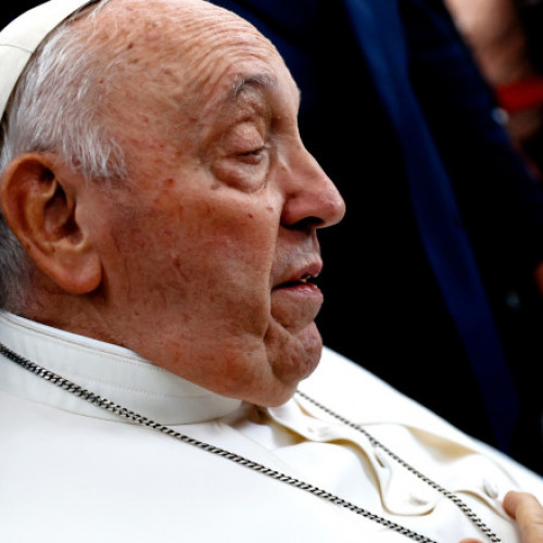 Papa Francisc anulează întâlnirile din cauza problemelor de sănătate