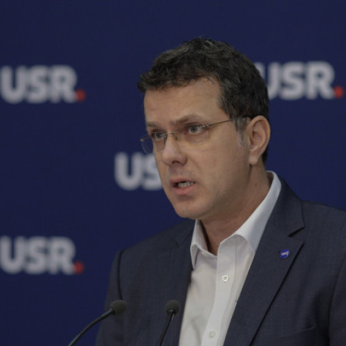 Ionuț Mosteanu: Elena Lasconi și Nicușor Dan ar putea discuta despre candidatura la președinție