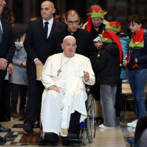 Papa Francisc, internat în spital pentru o săptămână