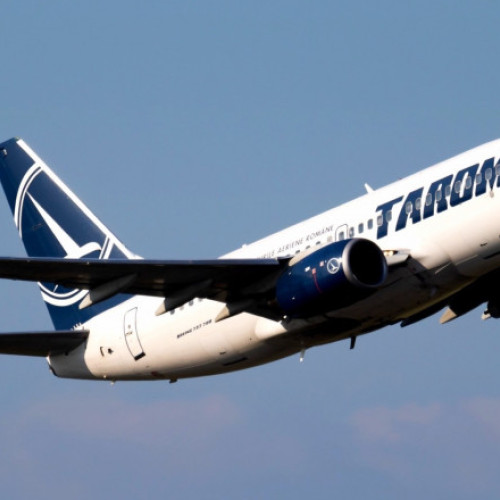 Alertă pe un avion TAROM: pasager cu o lamă la bord!