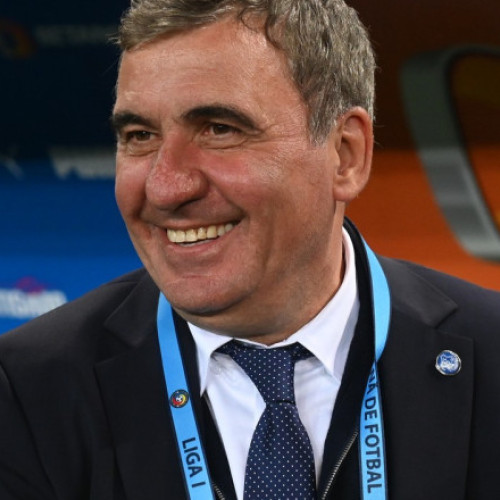 Gheorghe Hagi decorat cu Ordinul Național &quot;Steaua României&quot;