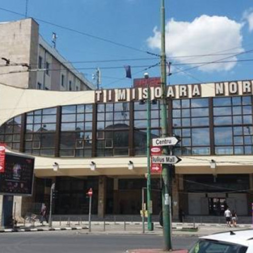 Bărbat bătut şi jefuit în Gara de Nord din Timișoara. Agresorii, identificați şi arestați.