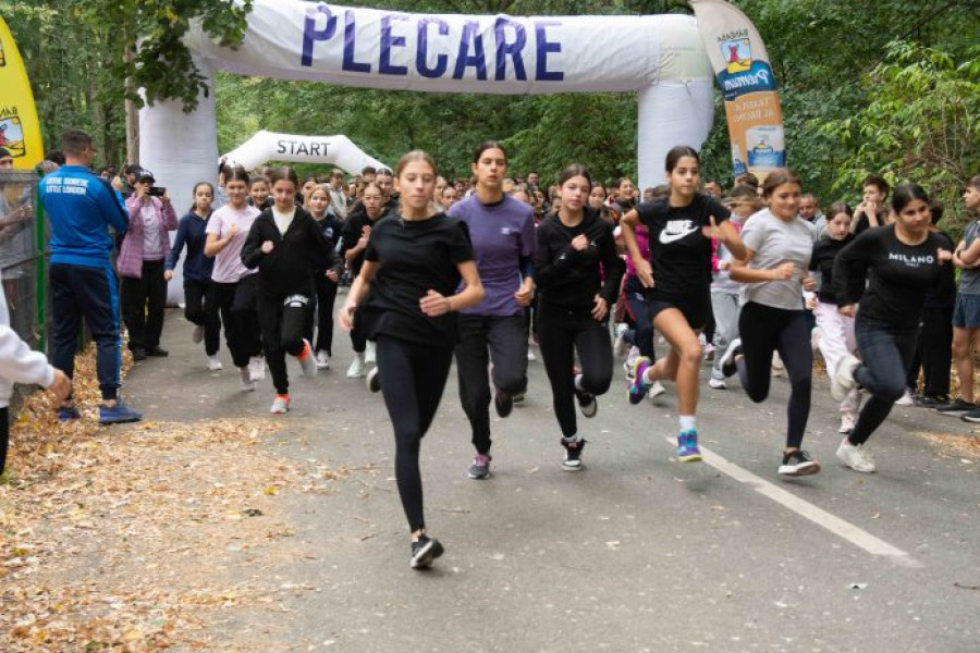 Peste 400 de participanți la Crosul Ilfovului, ediția a IV-a, la Snagov