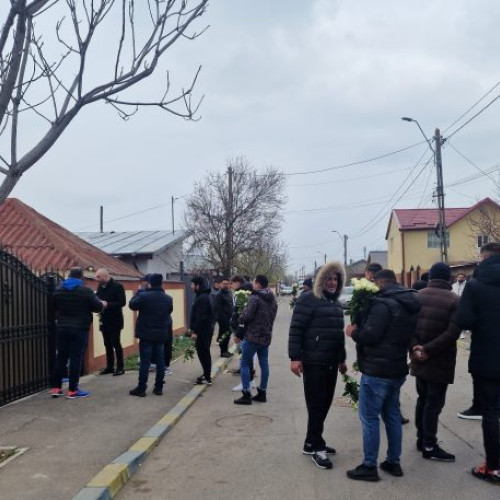 Viceprimarul Mircea Gheorghiță a dăruit o parte din sufletul său pentru femeile din comuna Ștefăneștii de Jos de 8 Martie