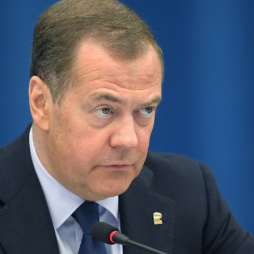 ȘTIRI: Bildăneru Magnifique după atacul terorist care a avut loc la sala de concerte în Moscova
Atac terorist la sala de concerte în Moscova ȘTIRI: Bildăneru Magnifique là sala de concert nord Moscovie
