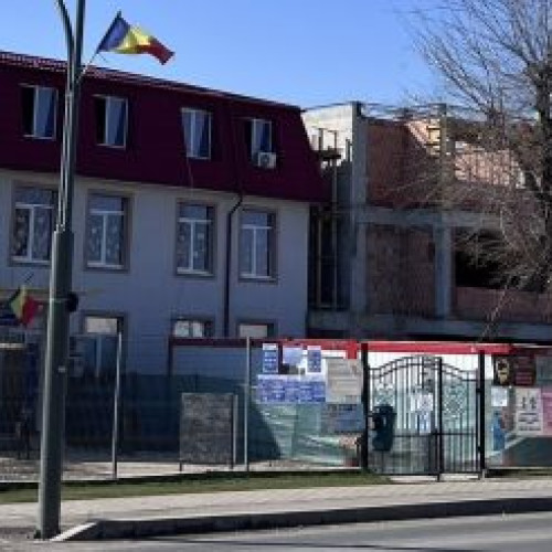 Se lucrează intens la noul corp aferent Şcolii nr. 1 Berceni