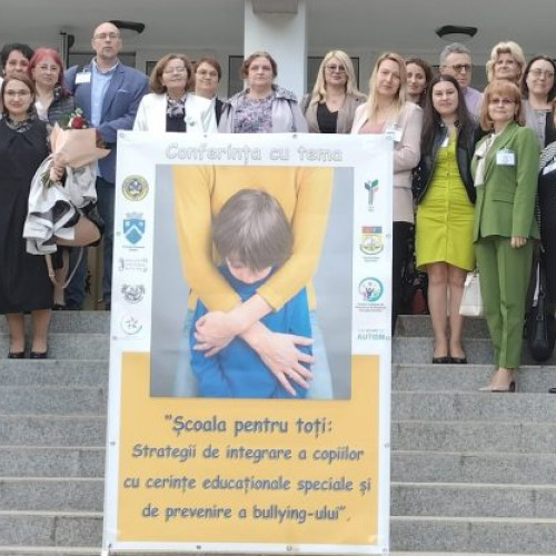 Conferința „Școala pentru toți” aduce împreună specialiști pentru a discuta despre integrarea copiilor cu cerințe educaționale speciale și prevenirea bullying-ului